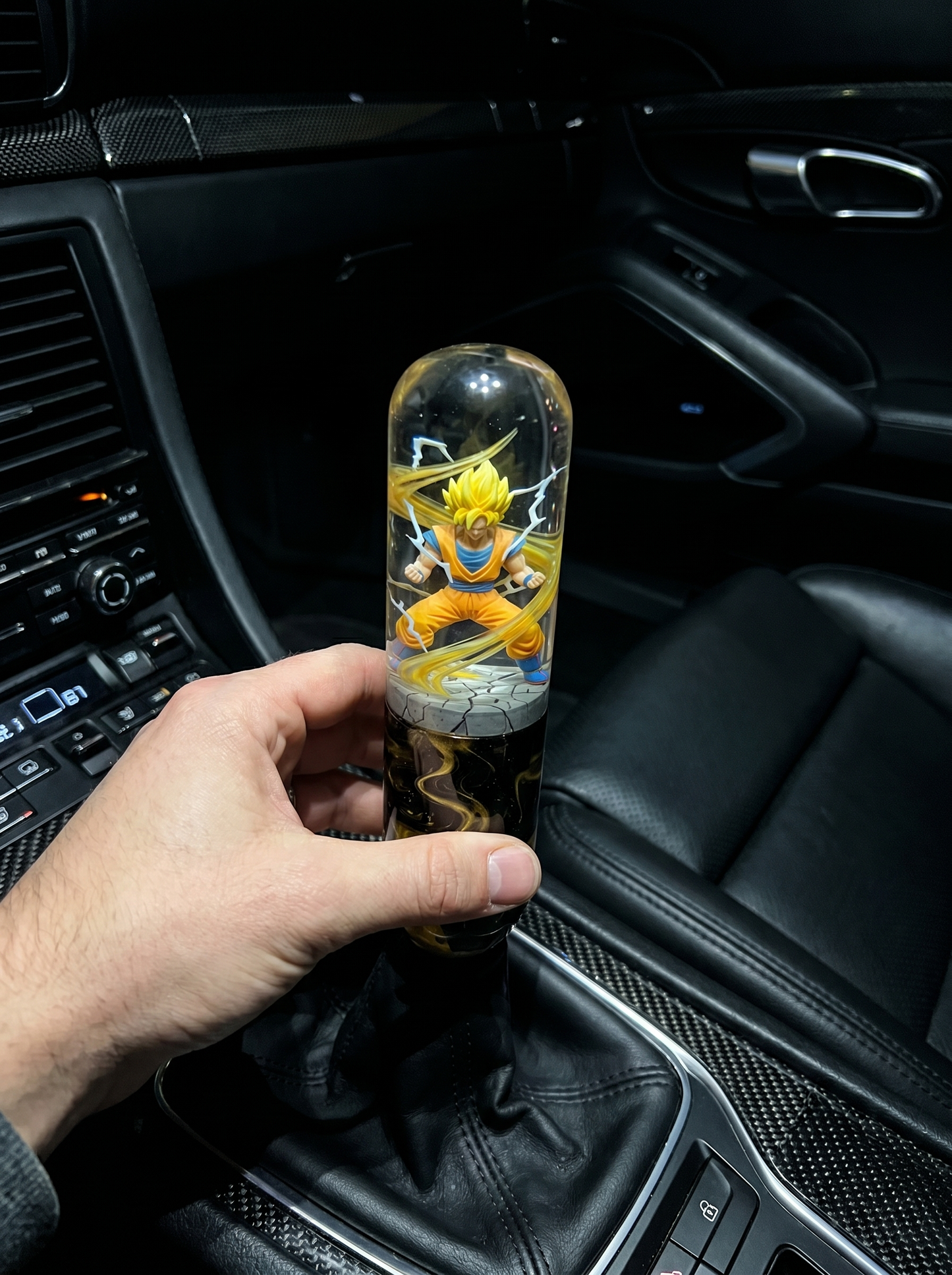 [PRE-ORDER] LED Goku Super Saiyan Shift Knob